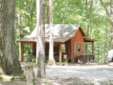 477 Lakeview Dr, Manchester, TN 37355 - photo 4