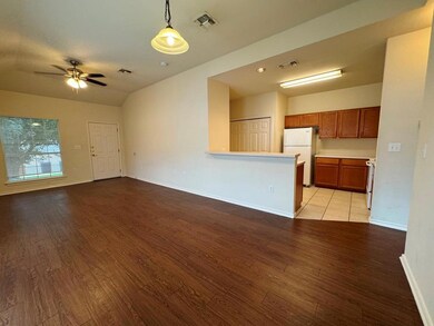 1717 Constantino Cir unit B, Austin, TX 78745 - photo 7