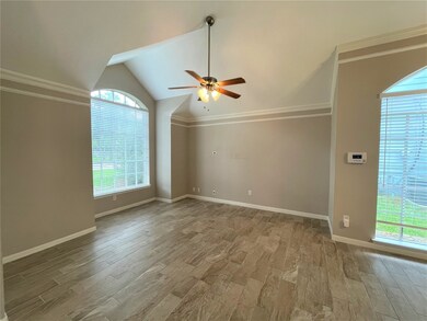 8406 Lake Crystal Dr, Houston, TX 77095 - photo 3