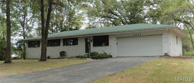 6533 Heintz Rd, Saint Louis, MO 63129 - photo 2