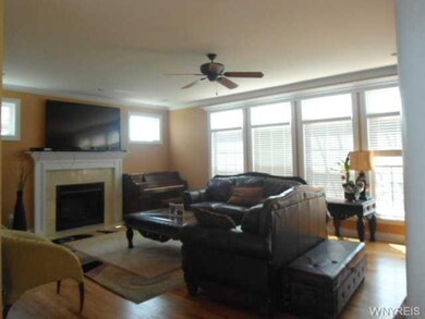 7130 Lakeside Dr, Niagara Falls, NY 14304 - photo 7