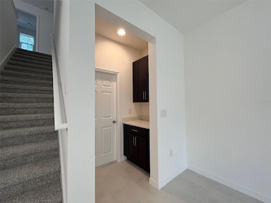 555 Darshire Ave, Eustis, FL 32736 - photo 6