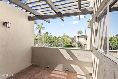 Outdoor Space | Balcony