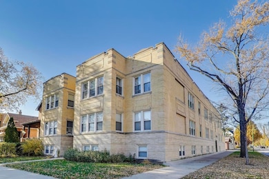 4411 W Wilson Ave unit 1, Chicago, IL 60630 - photo 2