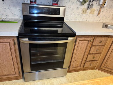 1023 Dogwood Cir, Wildwood, FL 34785 - photo 5