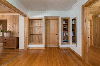 06-Family Room-2