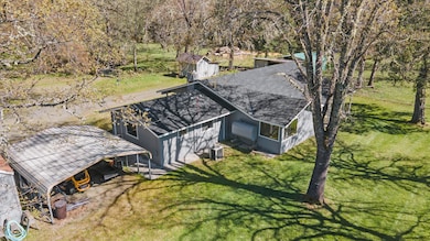 2800 Cedar Flat Rd, Williams, OR 97544 - photo 5