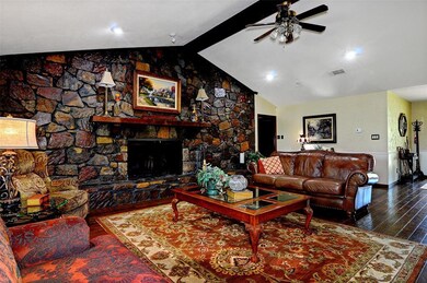 187 Pineway Dr, Denison, TX 75020 - photo 4