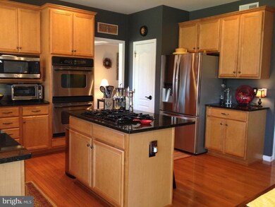 2317 Stoneridge Rd, Winchester, VA 22601 - photo 4