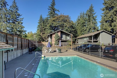 1604 149th Place SE unit 2, Bellevue, WA 98007 - photo 6