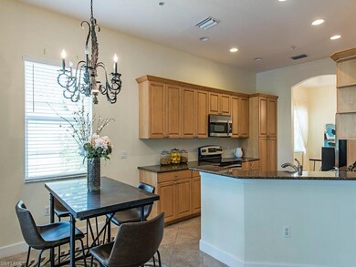Dining area adjoing the kitchen