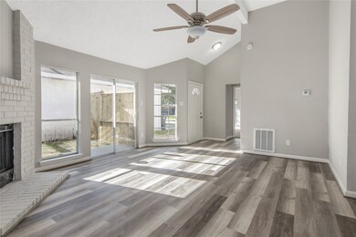 4825 Dogwood Dr, Rosenberg, TX 77471 - photo 6