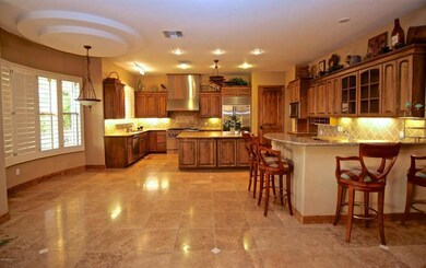 Kitchen (2)