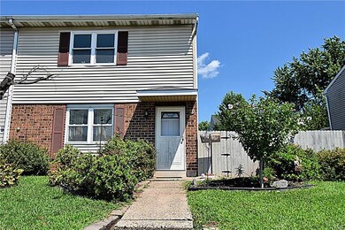 535 Colonial Dr, East Greenville, PA 18041 - photo 2