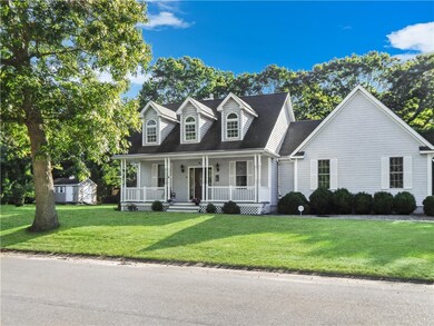 29 Andersen Ct, Westerly, RI 02891 - photo 2