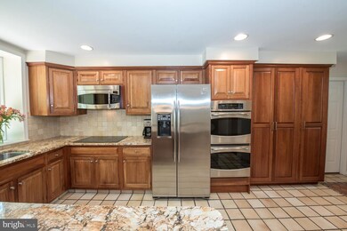 2223 N Stone Ridge Ln, Villanova, PA 19085 - photo 5
