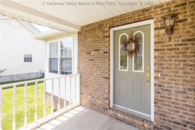 391 Pebble Creek Dr, Fraziers Bottom, WV 25082 - photo 5