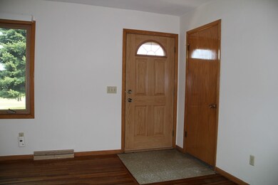 5257 Lacy Rd, Fitchburg, WI 53711 - photo 2
