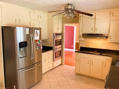 2100 Old Forge Way, Marietta, GA 30068 - photo 5