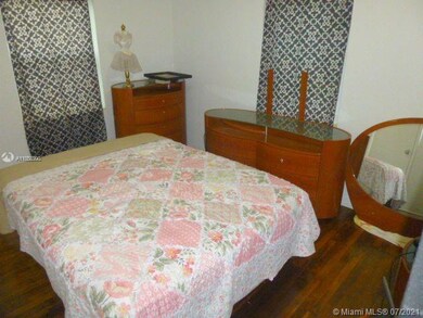 Bedroom2