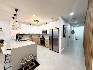 1015 Ventnor Ave unit 3D, Delray Beach, FL 33444 - photo 2