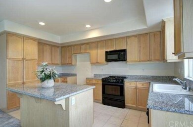 WOW ! here is a great spacious kitchen for cooking