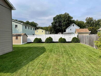 22 Donnelly Dr, Rensselaer, NY 12144 - photo 3