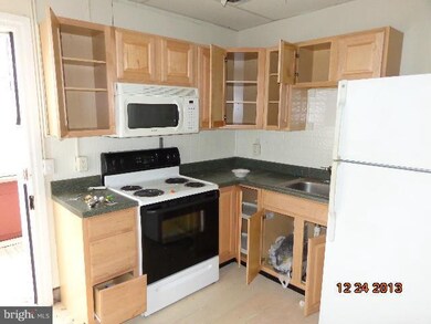 29 S Locust St, Hagerstown, MD 21740 - photo 5