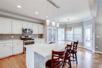 1355 Valhalla Dr, Denver, NC 28037 - photo 6