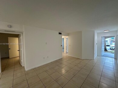 2911 SE 13th Rd unit 10140, Homestead, FL 33035 - photo 4