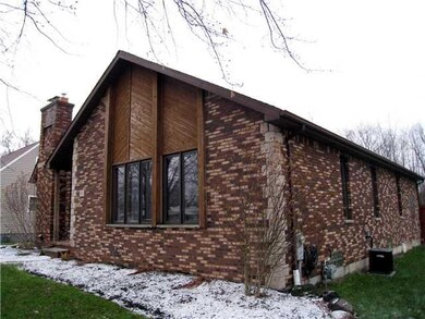 161 Doyle Dr, North Tonawanda, NY 14120 - photo 3