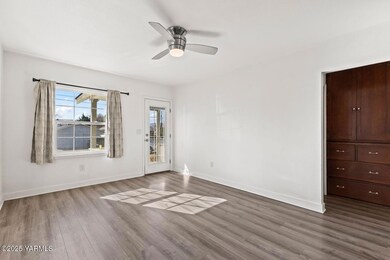1805 Greenway Ave034