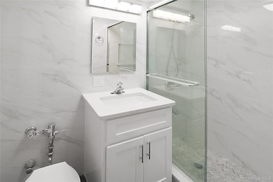 Park Regent Condominium unit 3 F, Flushing, NY 11355 - photo 3