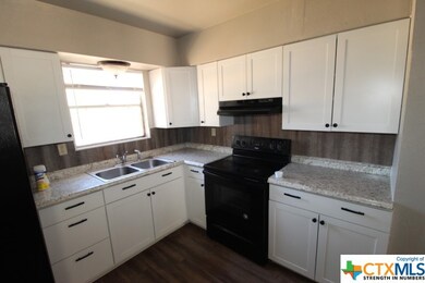 2402 Live Oak Dr, Copperas Cove, TX 76522 - photo 7