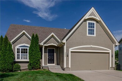 4405 SW Flintrock Dr, Lees Summit, MO 64082 - photo 2