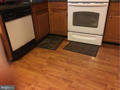 7607 Carissa Ln, Laurel, MD 20707 - photo 3