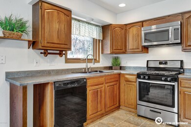 12_Kitchen