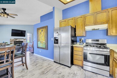 2813 Carob St, Antioch, CA 94509 - photo 7