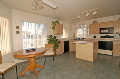 8317 N Solitude Way, Tucson, AZ 85743 - photo 2