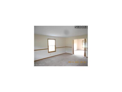 airy formal livingroom