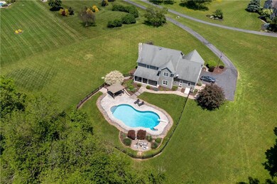 321 Meyer Rd, Nazareth, PA 18064 - photo 4