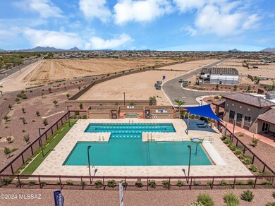 10431 W Guildford Ln, Marana, AZ 85653 - photo 3