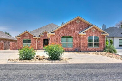 2037 Valleyview Dr, San Angelo, TX 76904 - photo 2
