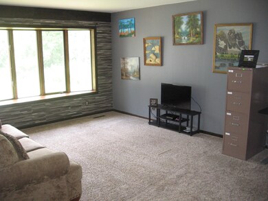 55739 140th St, Lyle, MN 55953 - photo 2