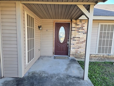 5216 Kemp Dr, Arlington, TX 76018 - photo 3