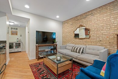 4820 N Hoyne Ave unit 1, Chicago, IL 60625 - photo 3