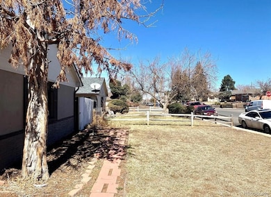 1143 Akron St, Aurora, CO 80010 - photo 3