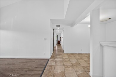 9714 Sepulveda Blvd unit 201, North Hills, CA 91343 - photo 4
