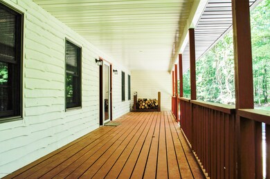 201 Blackthorn Dr, Saylorsburg, PA 18353 - photo 4