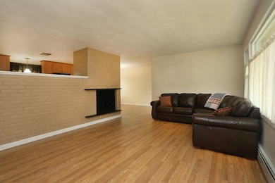 151 Turnpike Rd, Chelmsford, MA 01824 - photo 7